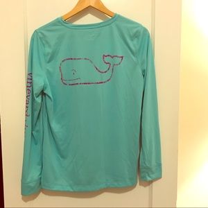 Vineyard Vines Vintage Whale Performance T